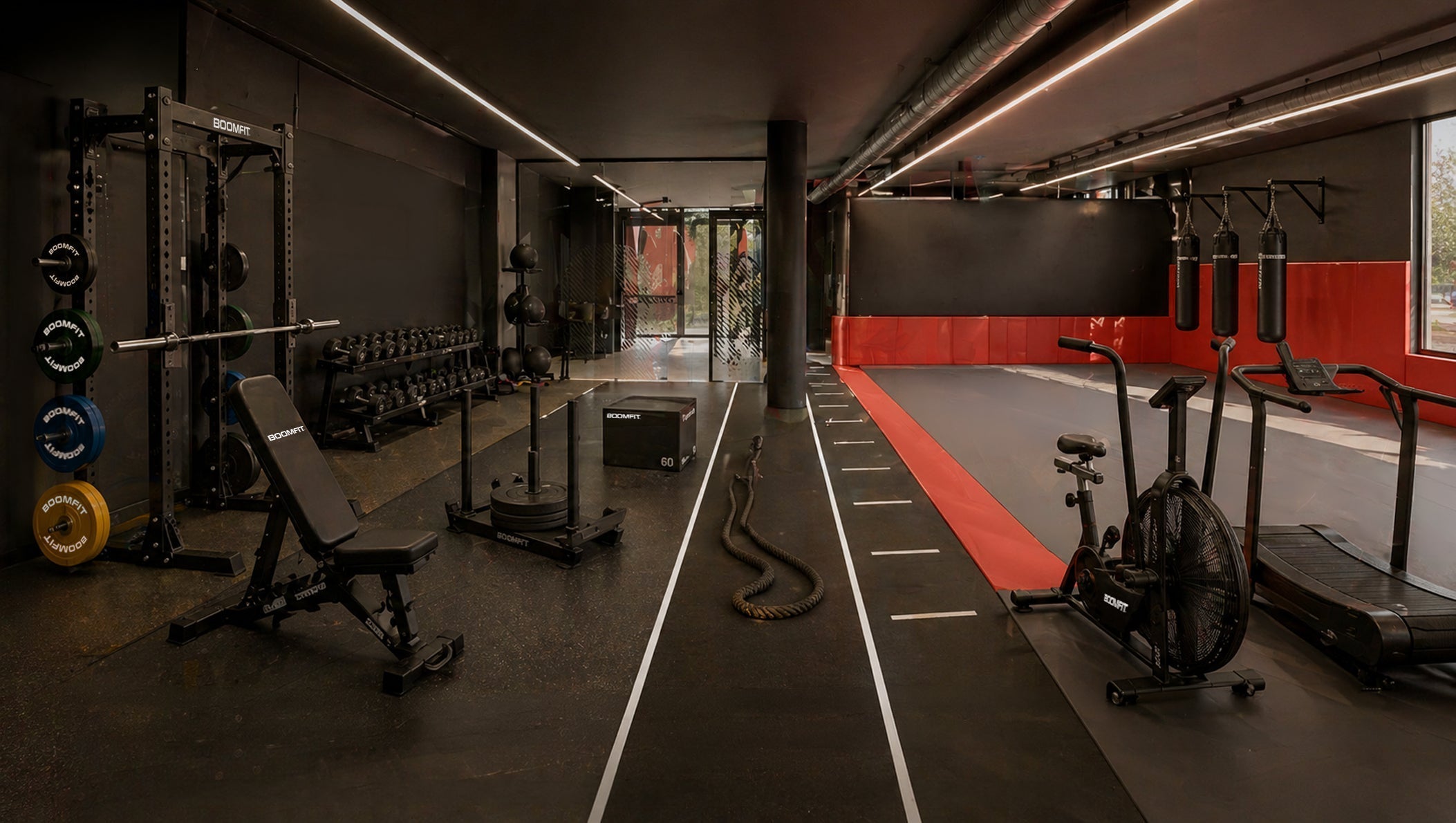 Como Equipar um Centro de Combate: Decisões que Impactam o Rendimento