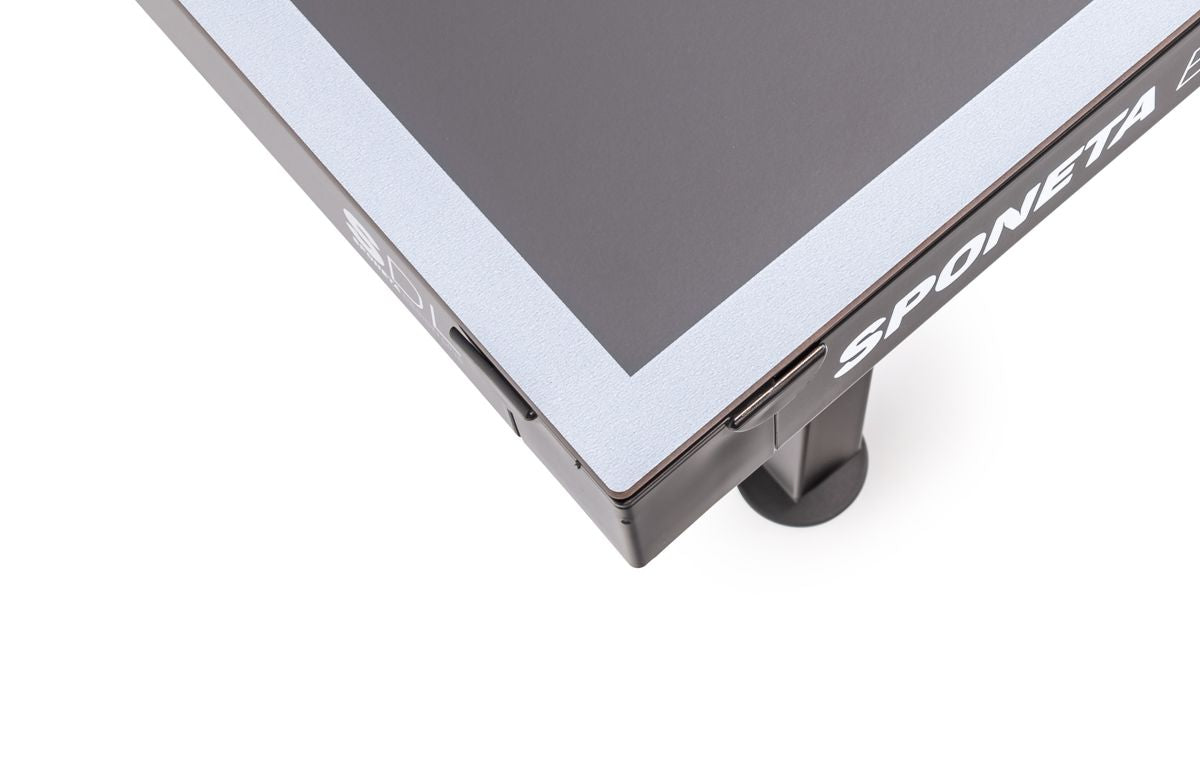 Black NEO Outdoor Tisch
-Inklusive Versandkosten