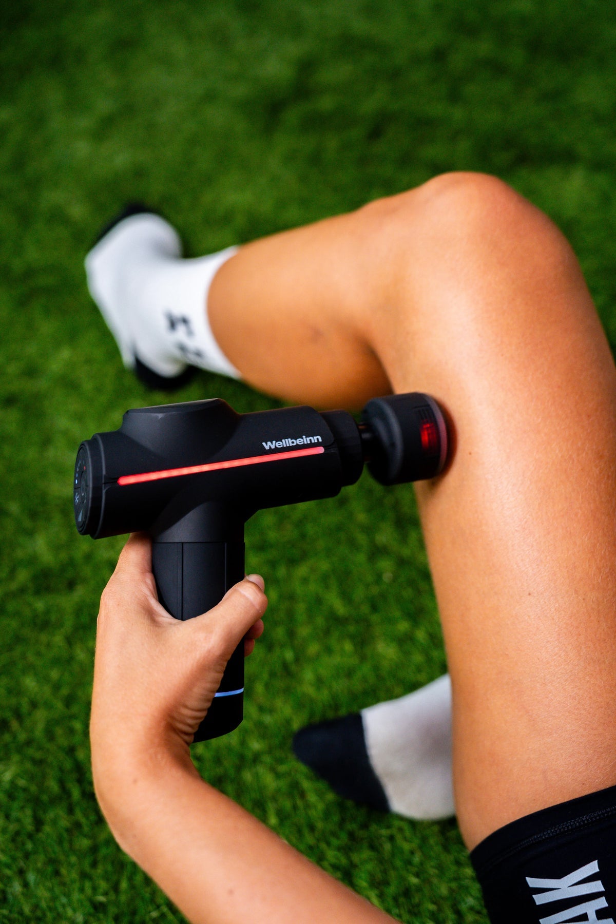 Pistola de Massagem Wellbeinn BE IN 02 | 3D Pro com Terapia de Frio e Calor
