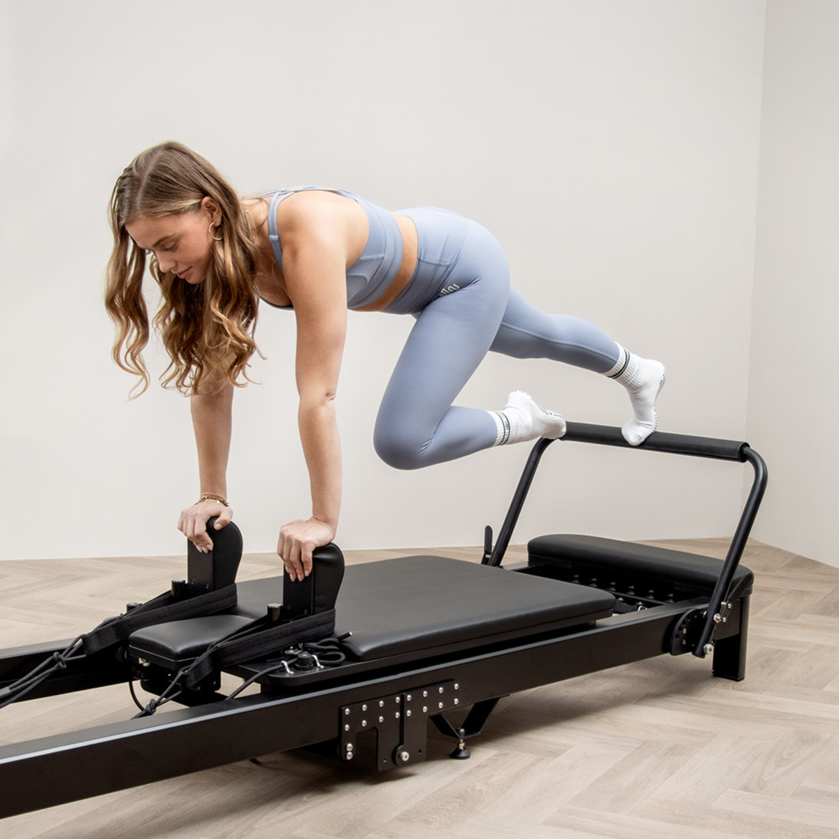 Mewave Pilates Reformer Premium Bundle Preto