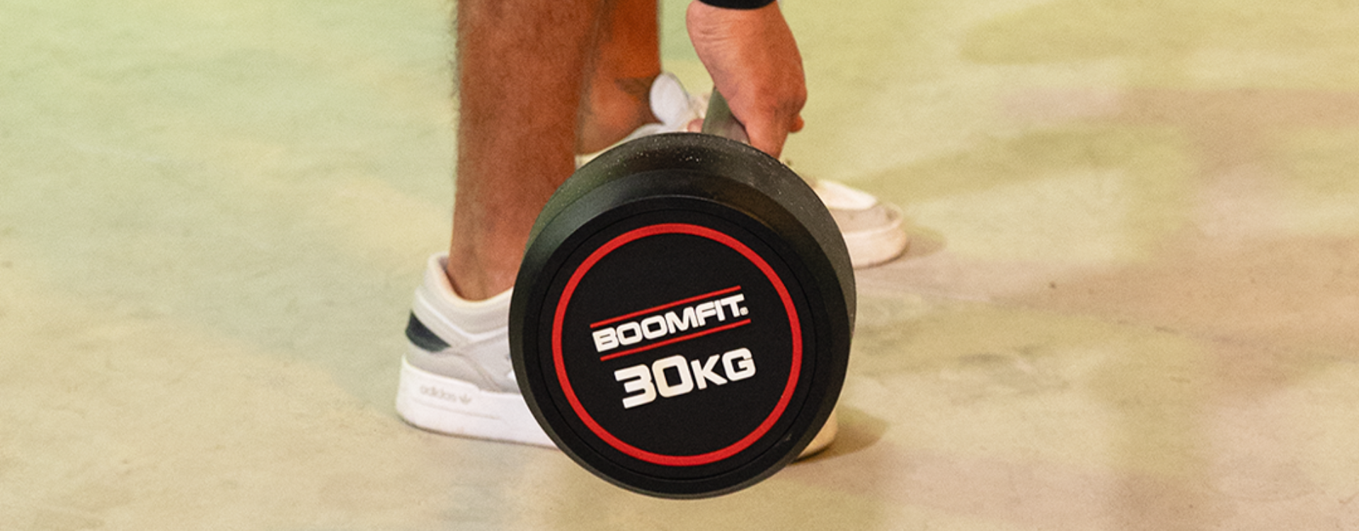 Barra de Peso Fixo BOOMFIT: Intensifica o Teu Treino com Segurança e Versatilidade