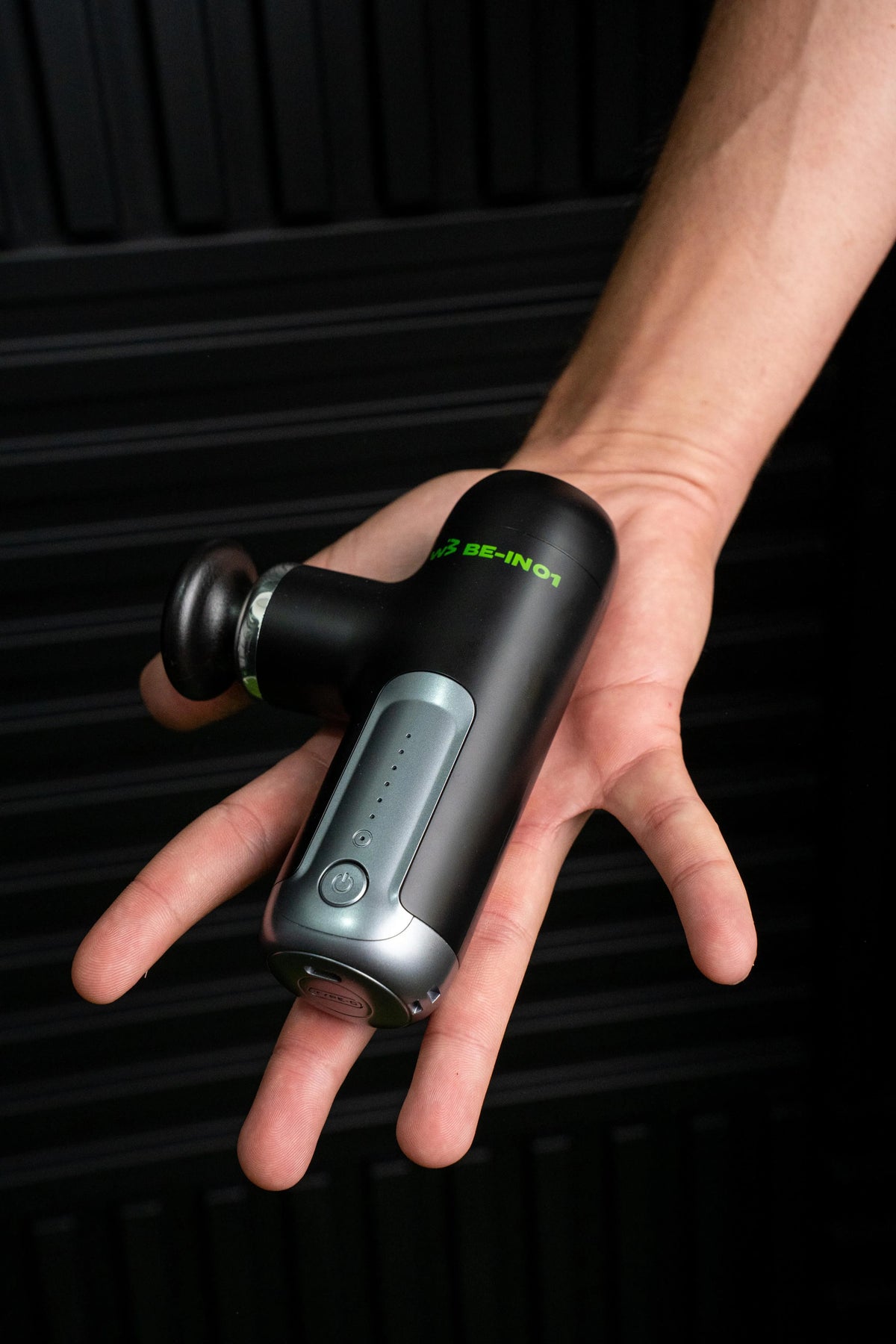 BE-IN 01 Pistola de Massagem