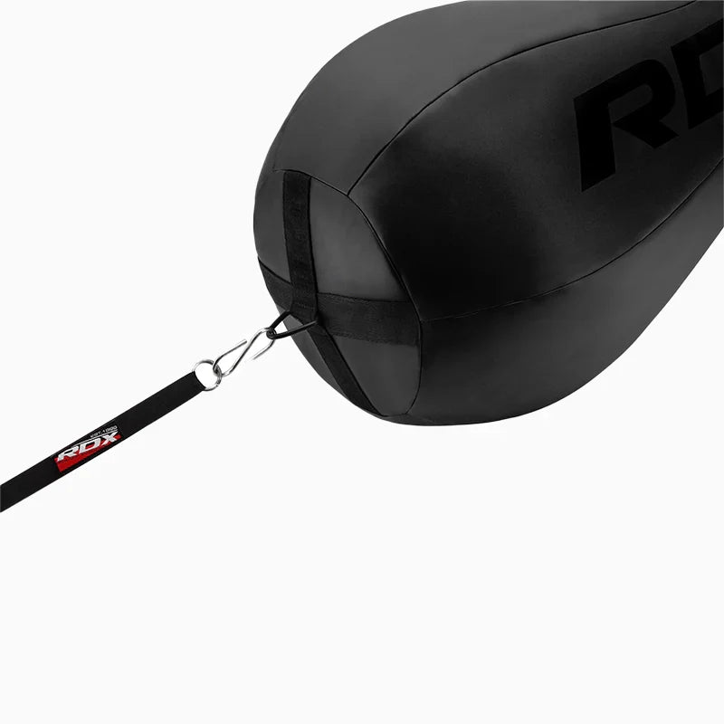 Saco de boxe RDX Full Black com luvas